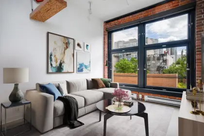 302 53 W Hastings Street, Vancouver, BC, Vancouver — Apartment/Condo for sale