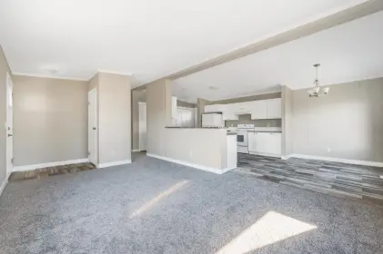 42 8254 134 Street, Surrey, BC, Surrey — Manufactured Home for sale