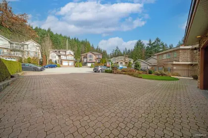 2982 Forestridge Place, Coquitlam, BC, Coquitlam — Single Family Residence for sale