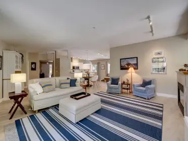 317 1585 Field Road, Sechelt, BC, Sechelt — Townhouse for sale
