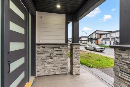 32675 Cunningham Avenue, Mission, BC, Mission — Single Family Residence for sale