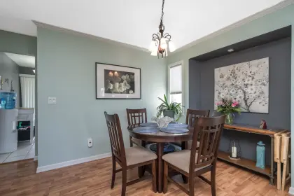 5694 Carter Road, Chilliwack, BC, Chilliwack — Single Family Residence for sale