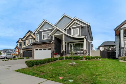 2604 Railcar Crescent, Abbotsford, BC, Abbotsford — Single Family Residence for sale