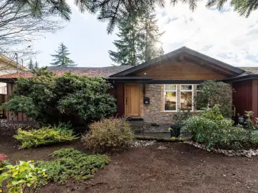 2194 Haversley Avenue, Coquitlam, BC, Coquitlam — Single Family Residence for sale