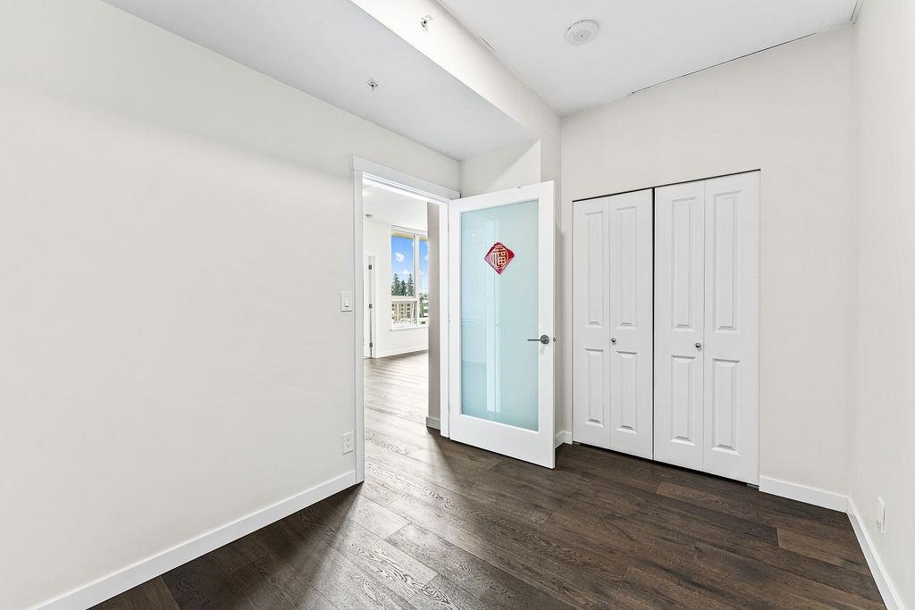 Entry Foyer Photo of 701 3487 Binning Road, Vancouver, BC