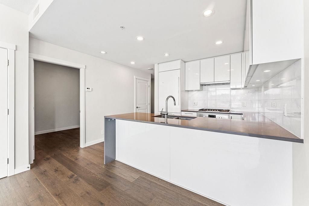 Kitchen Island Photo of 701 3487 Binning Road, Vancouver, BC
