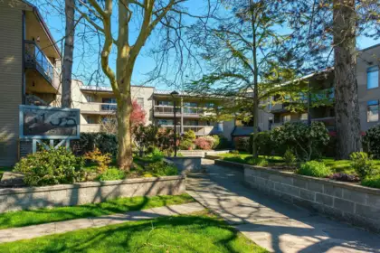 301 6105 Kingsway, Burnaby, BC, Burnaby — Apartment/Condo for sale