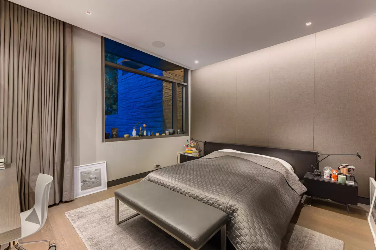 Swimming Pool Photo of 6330 Macdonald Street, Vancouver, BC