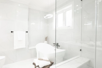 Guest Bathroom Photo of 11231 King Road, Richmond, BC