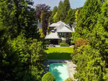 6448 Macdonald Street, Vancouver, BC, Shaughnessy — 6 bed single family residence for sale