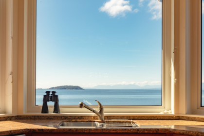 5285 Taylor Crescent, Halfmoon Bay, BC, Halfmoon Bay — Single Family Residence for sale