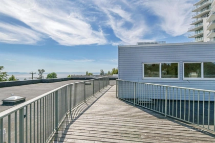 Loft / Bonus Room Photo of 303 1341 George, Street, White Rock, BC