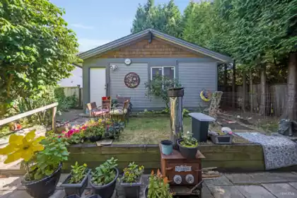 Garage Interior Photo of 15210 29a Avenue, Surrey, BC