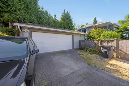 Outdoor Patio Photo of 15210 29a Avenue, Surrey, BC
