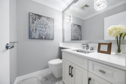 Mudroom Photo of 3501 1189 Melville Street, Vancouver, BC