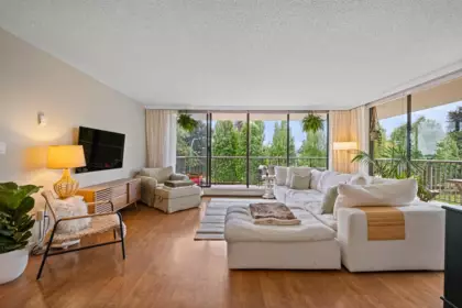 201 140 E Keith Road, North Vancouver, BC, North Vancouver — Apartment/Condo for sale