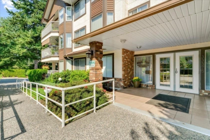 308 33375 Mayfair Avenue, Abbotsford, BC, Abbotsford — Apartment/Condo for sale