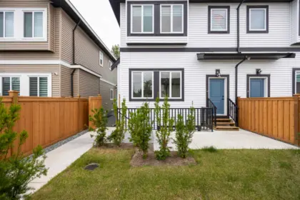 7743 197 Street, Langley, BC, Langley — Half Duplex for sale