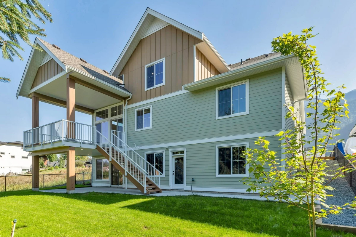 Outdoor Kitchen Photo of 9997 Magnolia Place, Chilliwack, BC