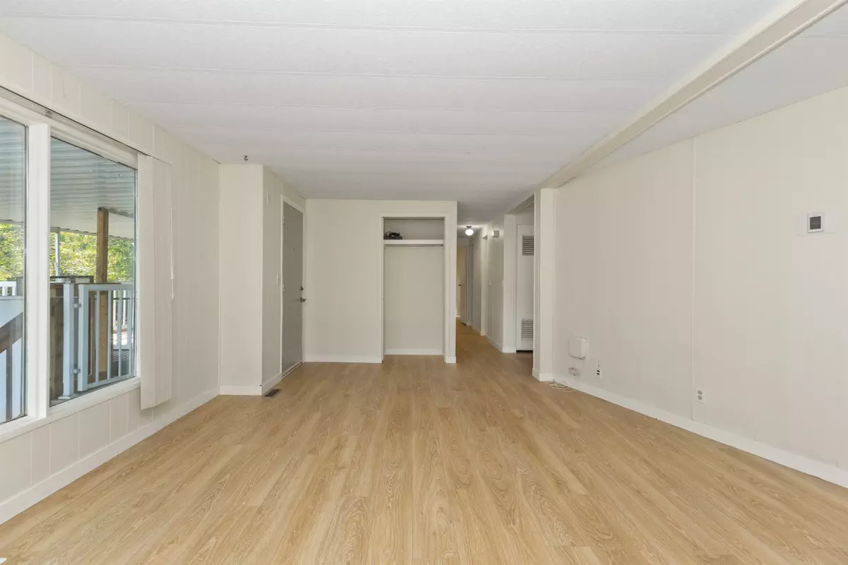 Family Room Photo of 58 8220 King George Boulevard, Surrey, BC