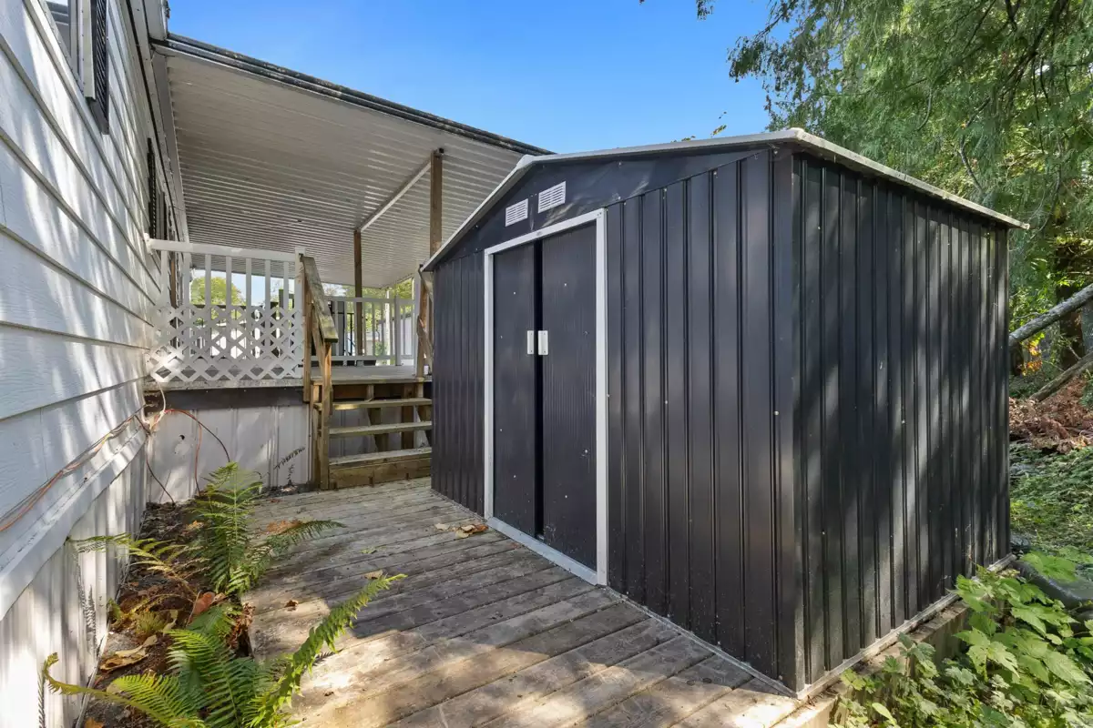 Garden / Landscaping Photo of 58 8220 King George Boulevard, Surrey, BC