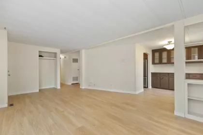 Kitchen Photo of 58 8220 King George Boulevard, Surrey, BC