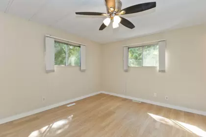 Office / Den Photo of 58 8220 King George Boulevard, Surrey, BC