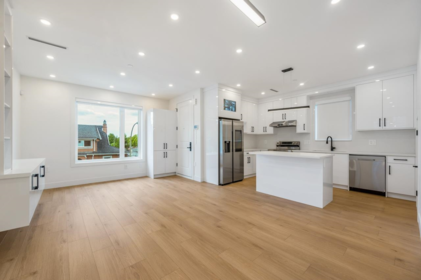 4705 Killarney Street, Vancouver, BC, Vancouver — Half Duplex for sale