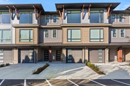 4 9603 Broadway Street, Chilliwack, BC, Chilliwack — Townhouse for sale