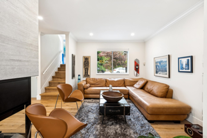 239 W 22nd Street, North Vancouver, BC, North Vancouver — Single Family Residence for sale