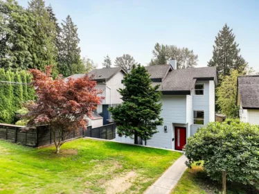 239 W 22nd Street, North Vancouver, BC, North Vancouver — Single Family Residence for sale