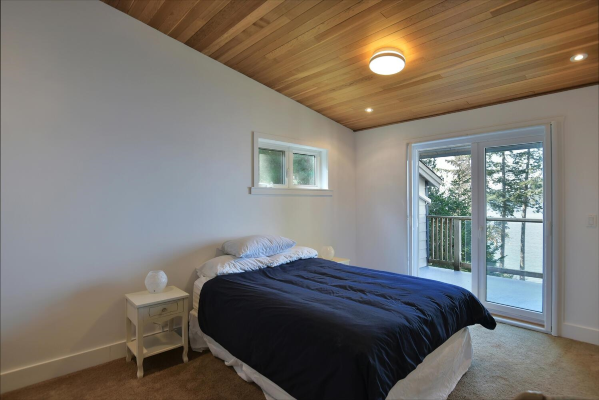Bedroom 4 Photo of 8429 Redrooffs Road, Halfmoon Bay, BC