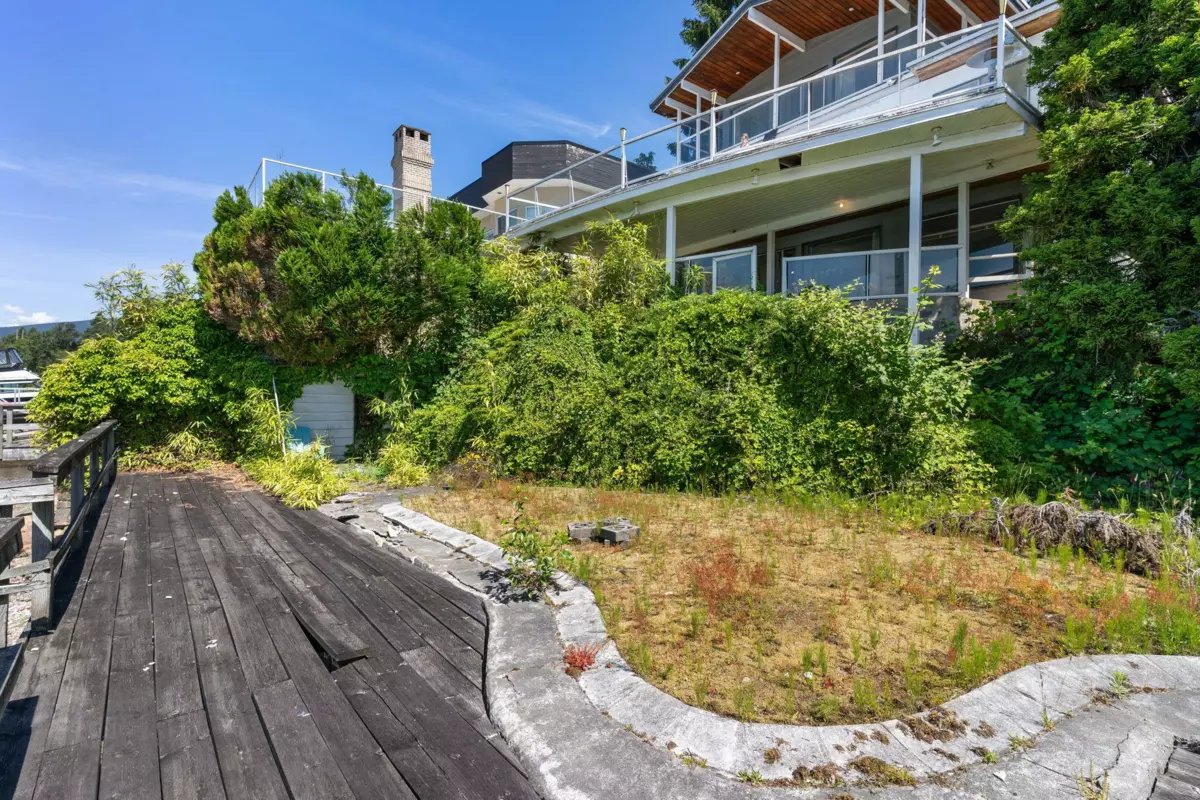 Outdoor Deck Photo of 1208 Alderside Road, Port Moody, BC