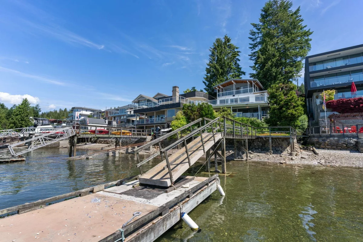 Outdoor Kitchen Photo of 1208 Alderside Road, Port Moody, BC
