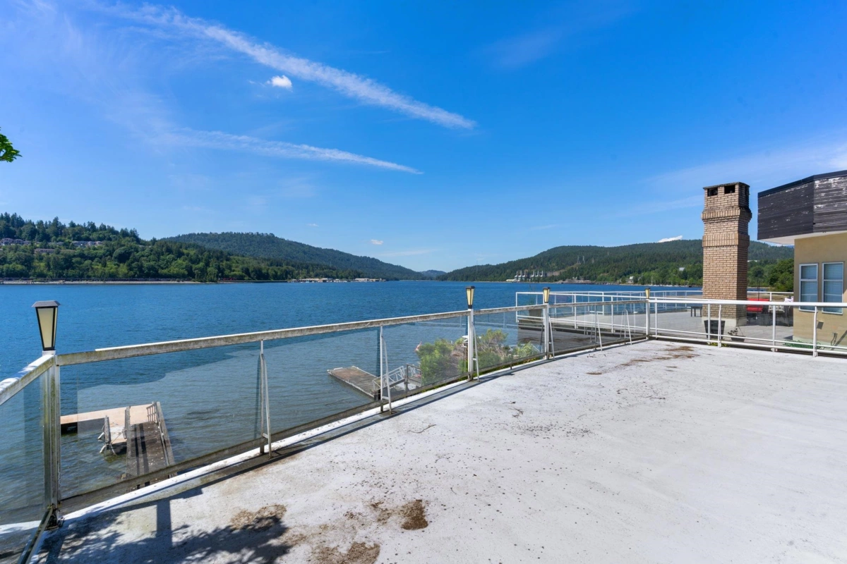Powder Room Photo of 1208 Alderside Road, Port Moody, BC
