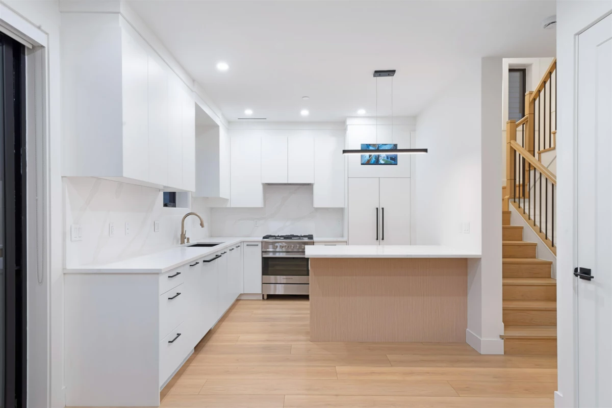 Breakfast Nook Photo of 2 5315 Inverness Street, Vancouver, BC