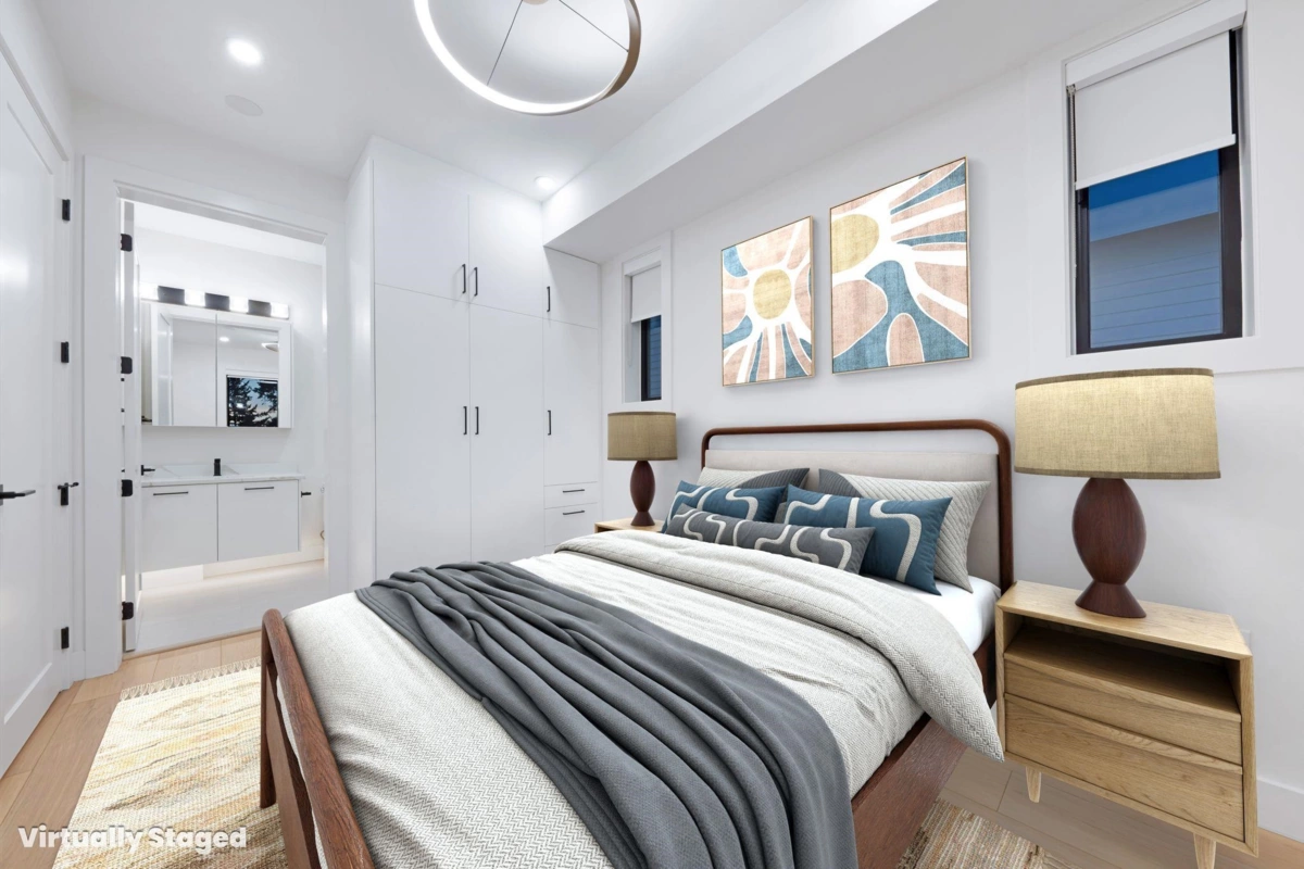 Mudroom Photo of 2 5315 Inverness Street, Vancouver, BC