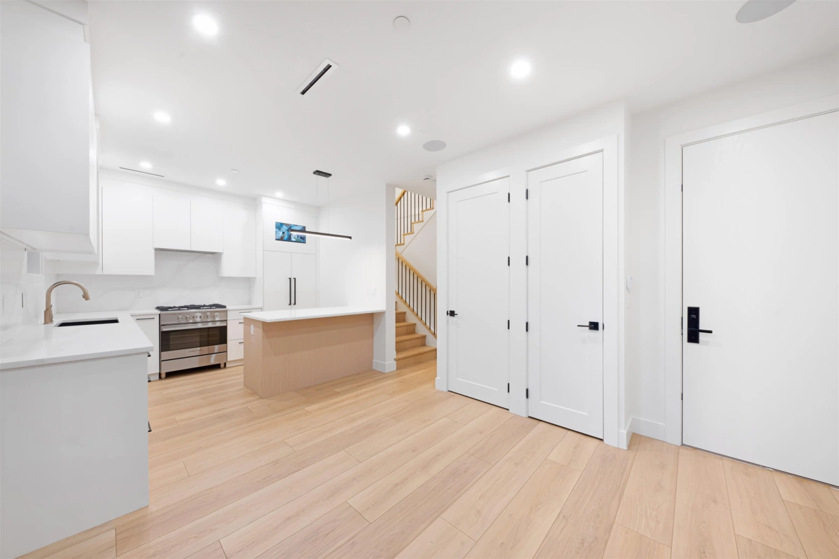 Primary Bedroom Photo of 2 5315 Inverness Street, Vancouver, BC