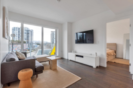 607 5766 Gilbert Road, Richmond, BC