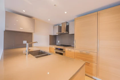 310 1561 W 57 Avenue, Vancouver, BC, Vancouver — Apartment/Condo for sale