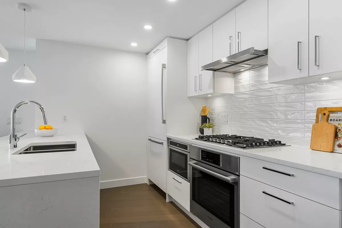 Breakfast Nook Photo of 1108 1588 Johnston Road, White Rock, BC