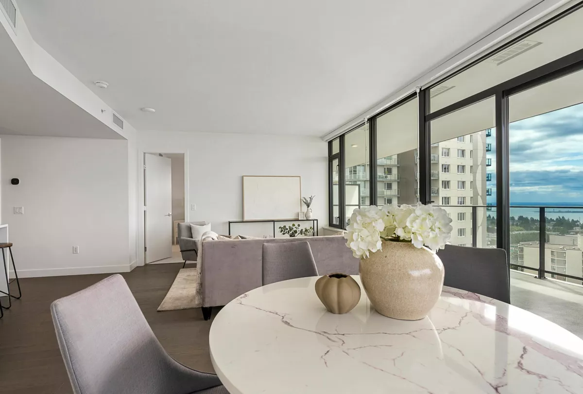 Laundry Room Photo of 1108 1588 Johnston Road, White Rock, BC