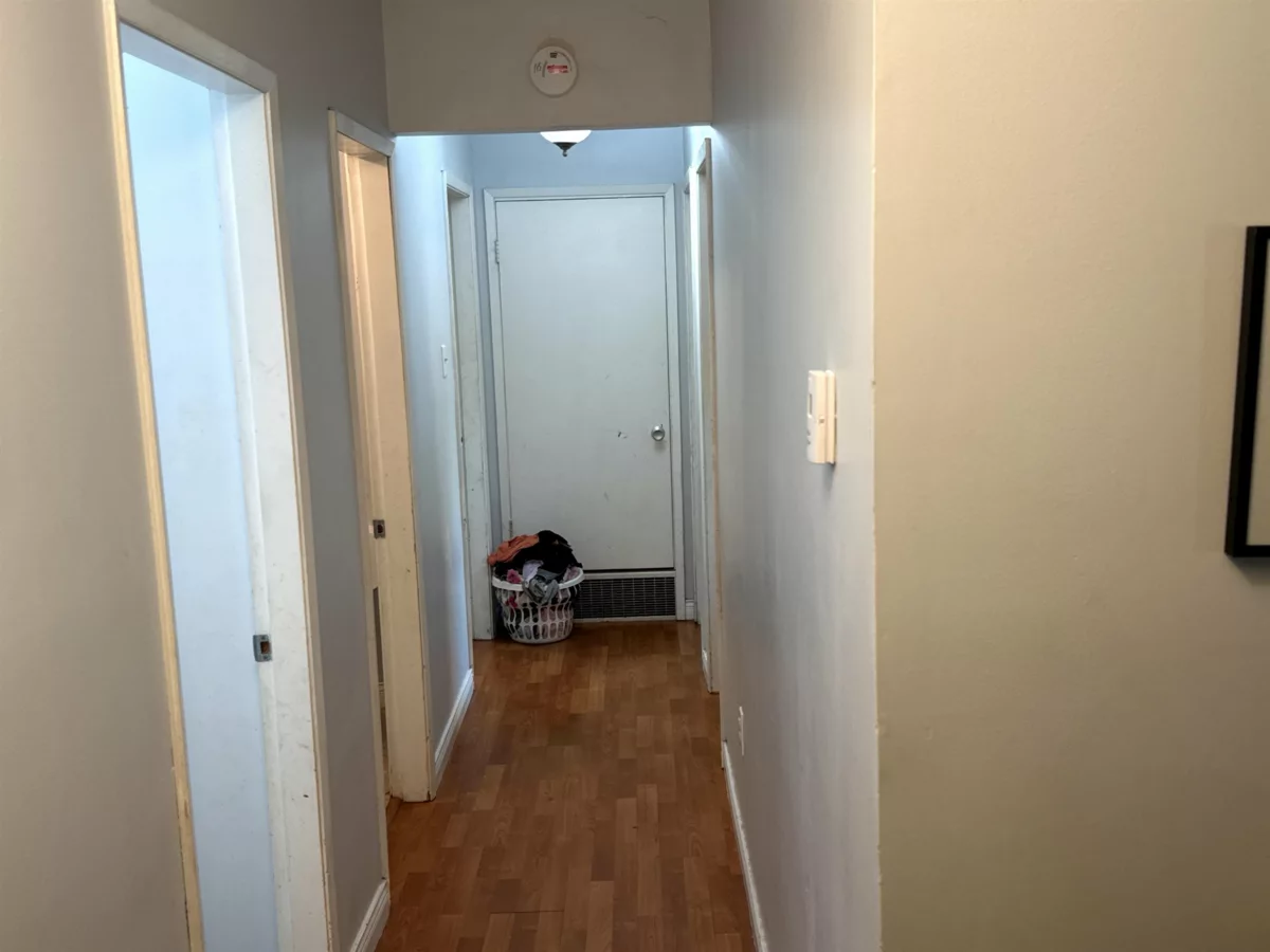 Primary Bathroom Photo of 32915 3rd Avenue, Mission, BC