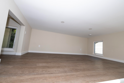 Laundry Room Photo of 5977 Shoal Way, Sechelt, BC