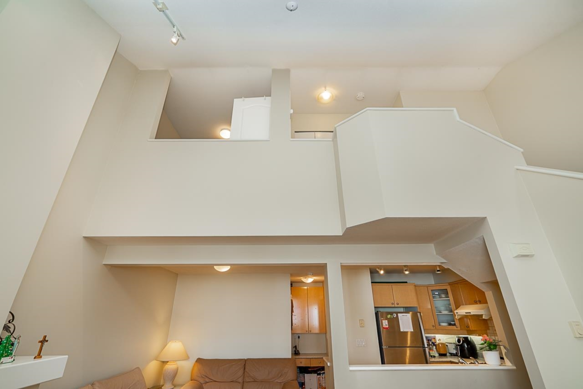 Breakfast Nook Photo of 20 7111 Lynnwood Drive, Richmond, BC