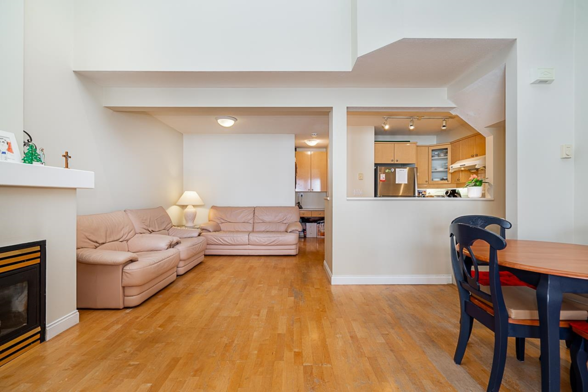 Dining Area Photo of 20 7111 Lynnwood Drive, Richmond, BC