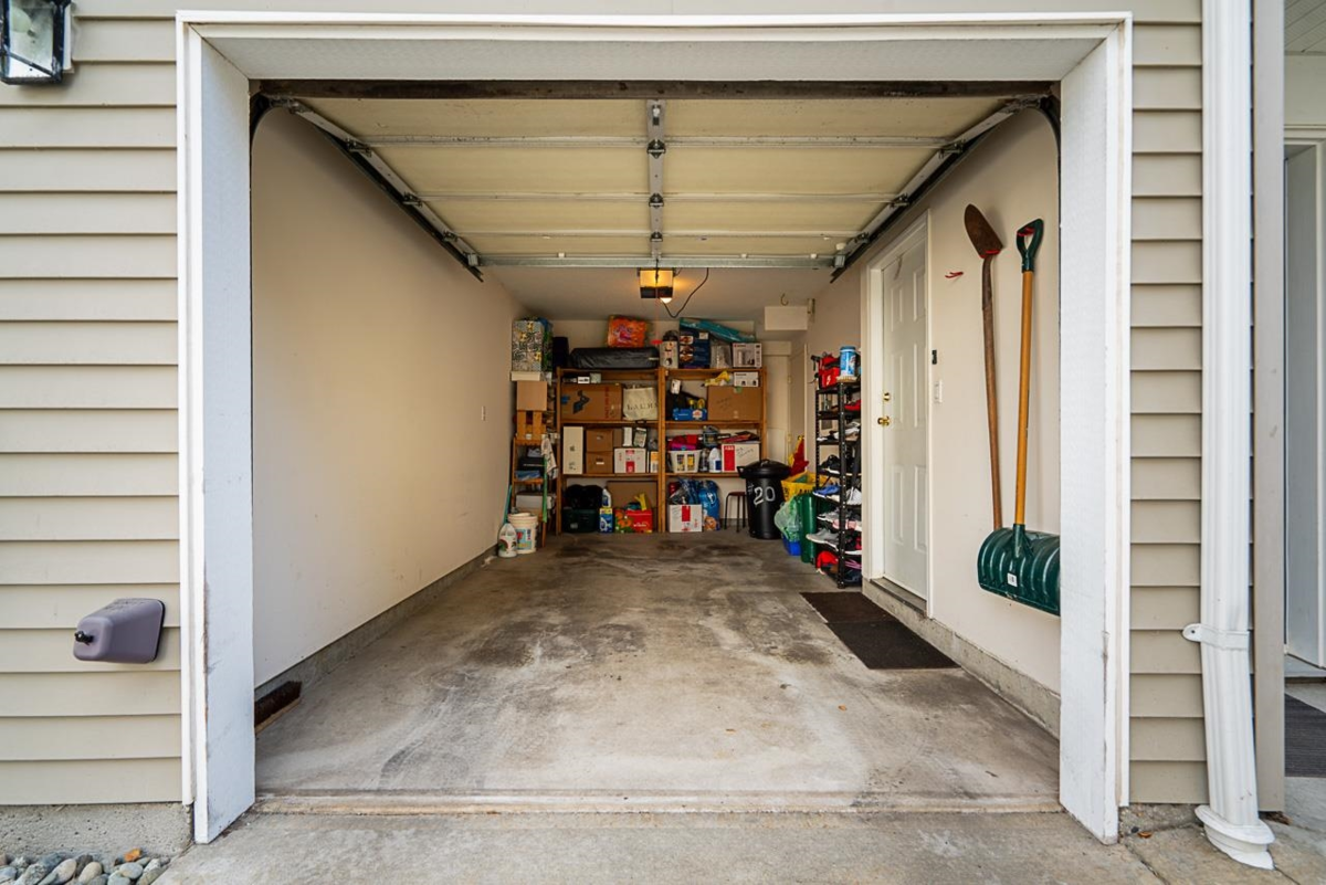 Swimming Pool Photo of 20 7111 Lynnwood Drive, Richmond, BC