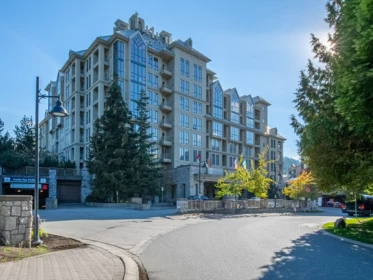 713 4320 Sundial Crescent, Whistler, BC, Whistler — Apartment/Condo for sale