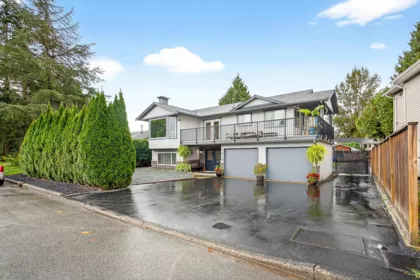 21910 Wicklow Way, Maple Ridge, BC, Maple Ridge — Single Family Residence for sale