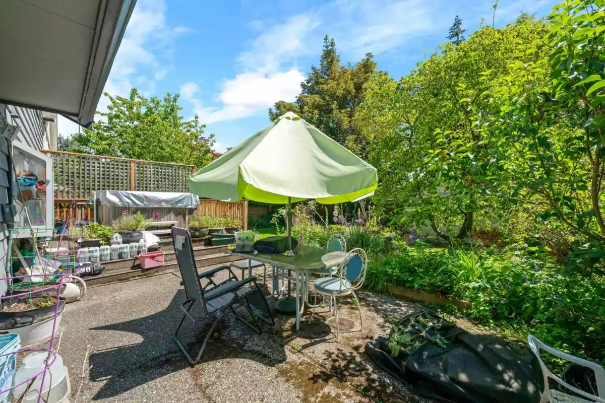 Basement Recreation Room Photo of 20820 51 Avenue, Langley, BC